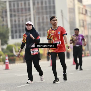 Runner Photo 5902771