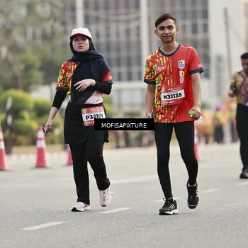 Runner Photo 5902790
