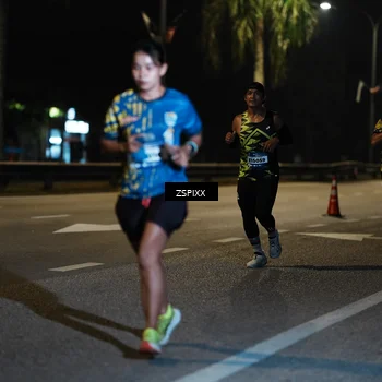 Runner Photo 5902792
