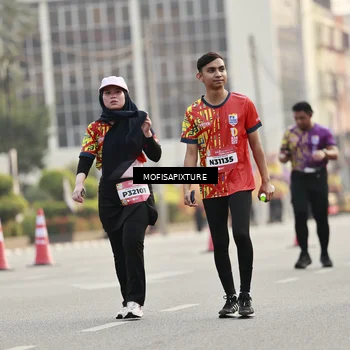 Runner Photo 5902793