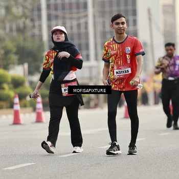 Runner Photo 5902807