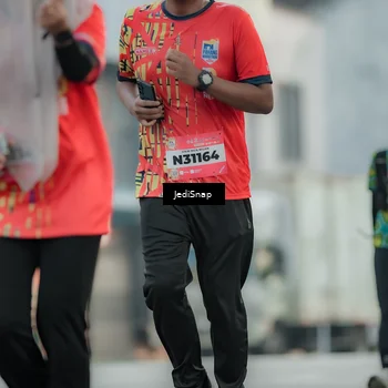 Runner Photo 5902819