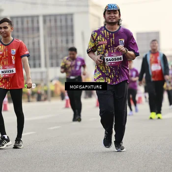 Runner Photo 5902846