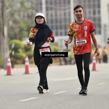 Runner Photo 5902865