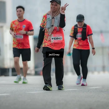 Runner Photo 5902885