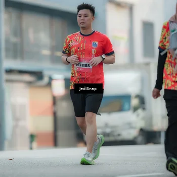 Runner Photo 5902904
