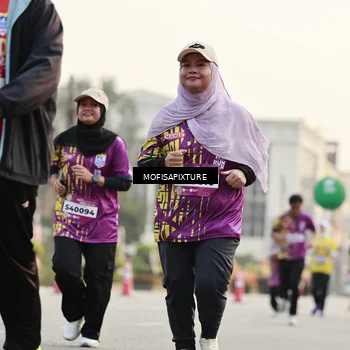 Runner Photo 5902995