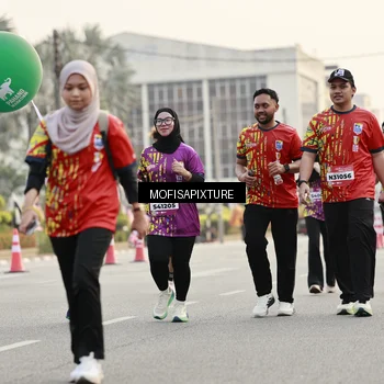 Runner Photo 5903026