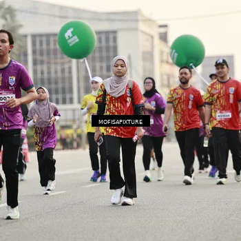 Runner Photo 5903034