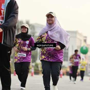 Runner Photo 5903036