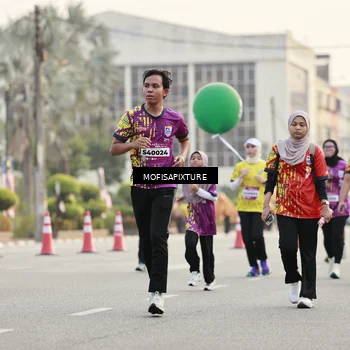 Runner Photo 5903039