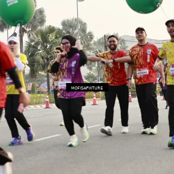 Runner Photo 5903054