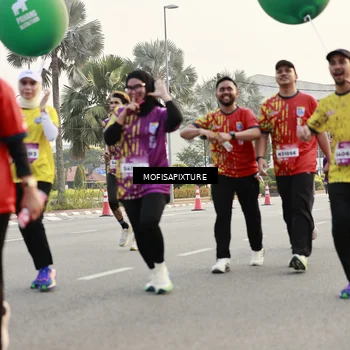 Runner Photo 5903059