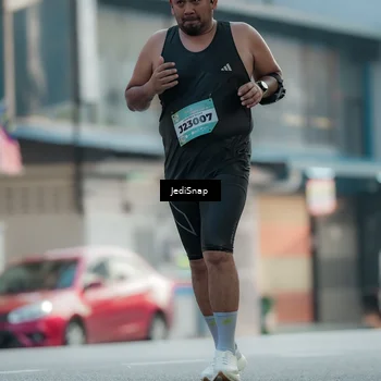 Runner Photo 5903068