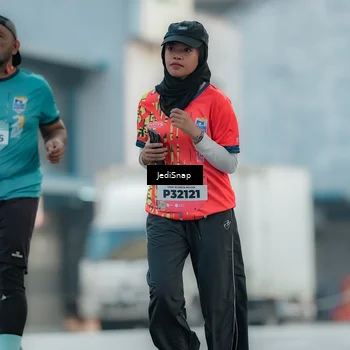 Runner Photo 5903073