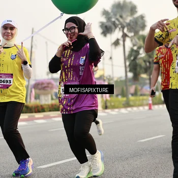 Runner Photo 5903111