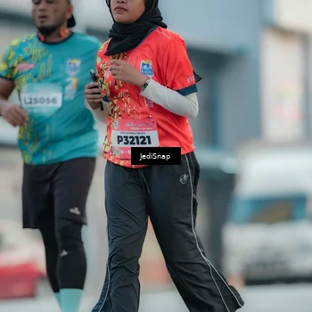 Runner Photo 5903112