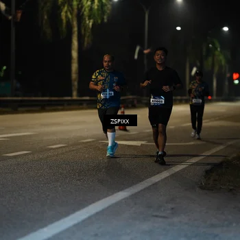 Runner Photo 5903113