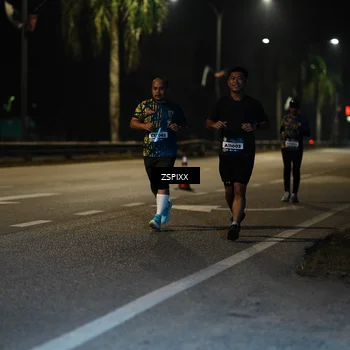 Runner Photo 5903114