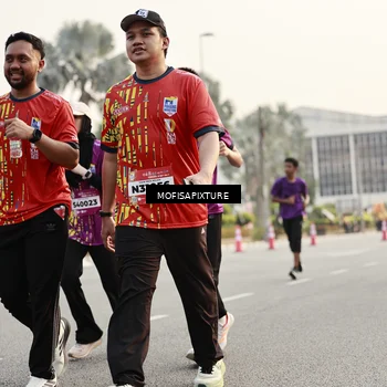 Runner Photo 5903132