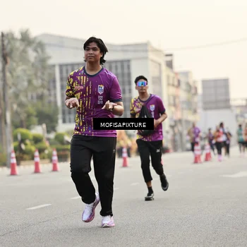 Runner Photo 5903138