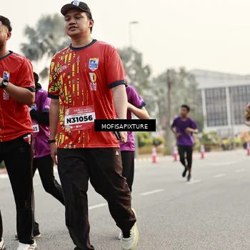 Runner Photo 5903142