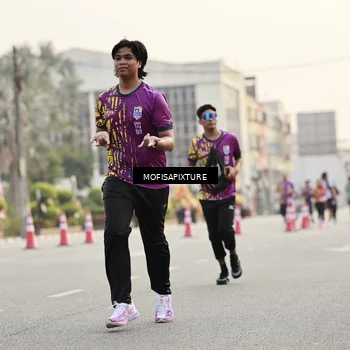 Runner Photo 5903151