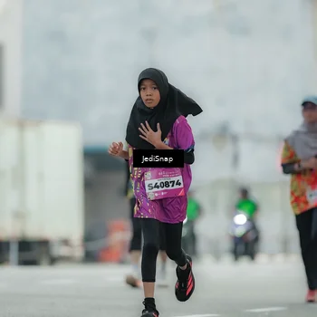 Runner Photo 5903156