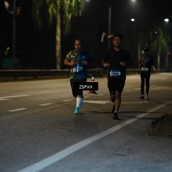 Runner Photo 5903159