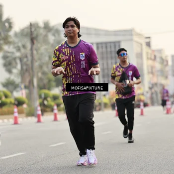 Runner Photo 5903163