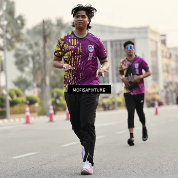 Runner Photo 5903166
