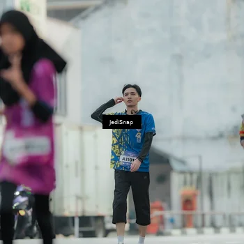 Runner Photo 5903172