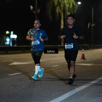 Runner Photo 5903174