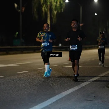 Runner Photo 5903176
