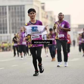 Runner Photo 5903191