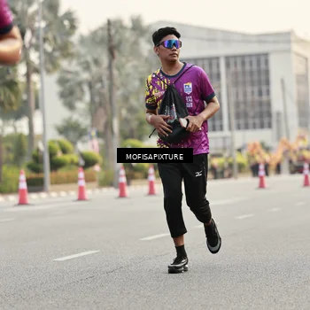 Runner Photo 5903196