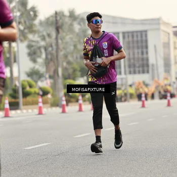 Runner Photo 5903201