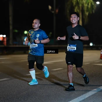 Runner Photo 5903216