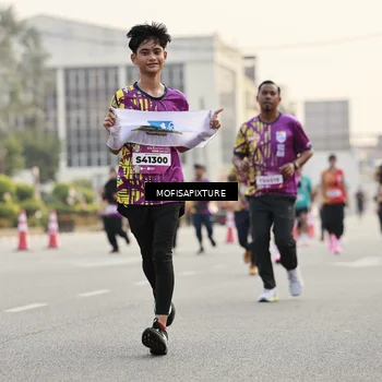 Runner Photo 5903220
