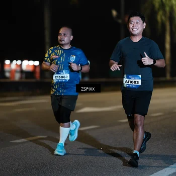 Runner Photo 5903221