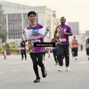 Runner Photo 5903230
