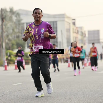 Runner Photo 5903249