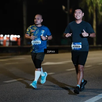 Runner Photo 5903264