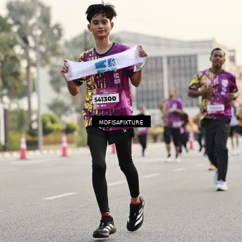 Runner Photo 5903268