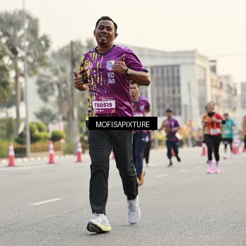 Runner Photo 5903284