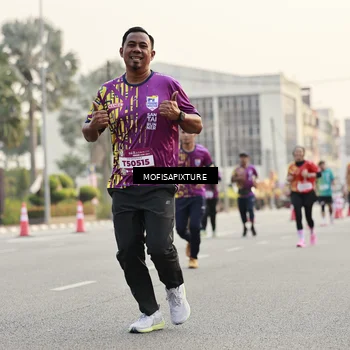 Runner Photo 5903314