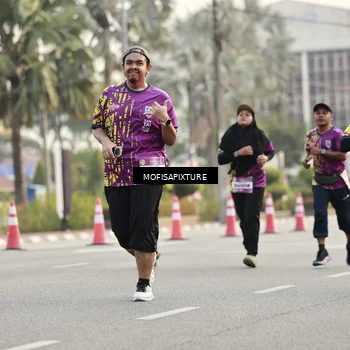 Runner Photo 5903318