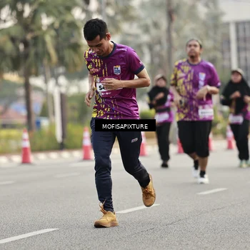 Runner Photo 5903319