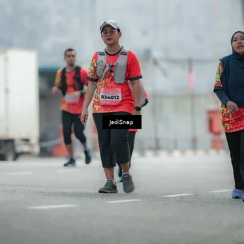 Runner Photo 5903322
