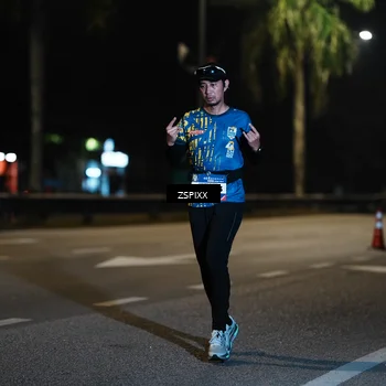Runner Photo 5903328